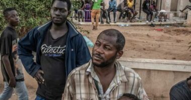 “Më duhej të pija urinën time për të mbijetuar”, afrikanët tregojnë tmerrin që kanë përjetuar