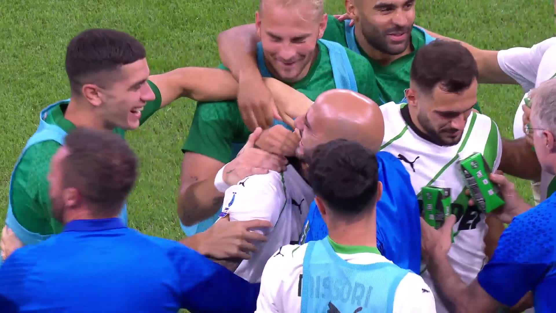 VIDEO/ Sassuolo spektakolare, Berardi përmbys “zikaltërit” me një “eurogol”