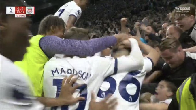 VIDEO/ “Lum” kartonash, Tottenham fiton me vështirësi në “frymën e fundit” ndaj një Liverpool me 9 lojtarë