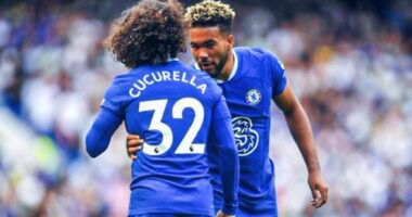 U refuzua nga &ldquo;blut&euml;&rdquo;, United ofroi Sancho p&euml;r &ldquo;yllin&rdquo; e mbrojtjes s&euml; Chelsea