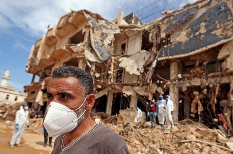 OKB paralajmëron për rrezik të sëmundjeve në Libinë e përmbytur