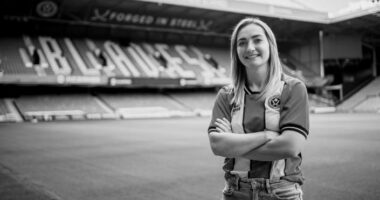 Vetëm 27-vjeç, mesfushorja e Sheffield United ndërron jetë