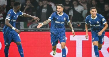 VIDEO/ Ajax e Marseille e mbyllin në “paqe”, Rangers mund Real Betis, Freiburg triumfon në Greqi