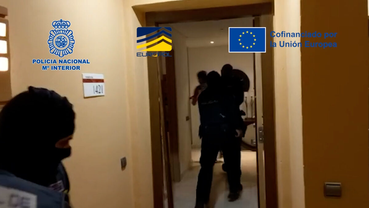 Shkatërrohet banda e trafikut të drogës në vendet e BE, pranga 197 personave, mes tyre edhe shqiptarë