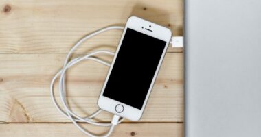 Ja si mund ta karikoni telefonin 4 herë më shpejt