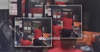 U zunë për patatet, punonjësja e fast food-it qëllon me armë klientin