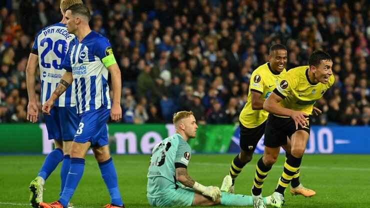 VIDEO/ Brighton dështon ndaj AEK, West Ham bën detyrën ndaj Backa Topola