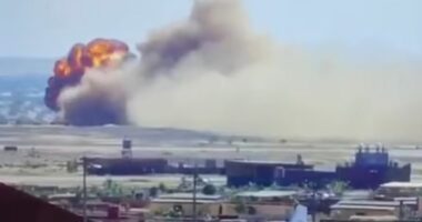 Avioni rus shpërthen në flakë në Afrikën e Jugut, dyshohet se ka lidhje me Wagner