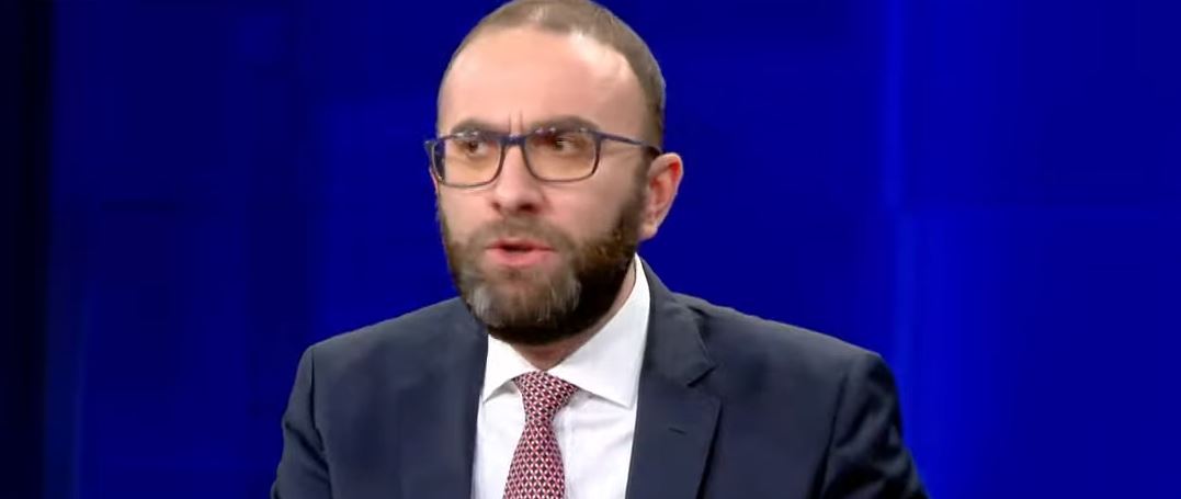 I bashkohet Berishës? Bardhi: Në tavolinë kam ftuar dhe Bashën