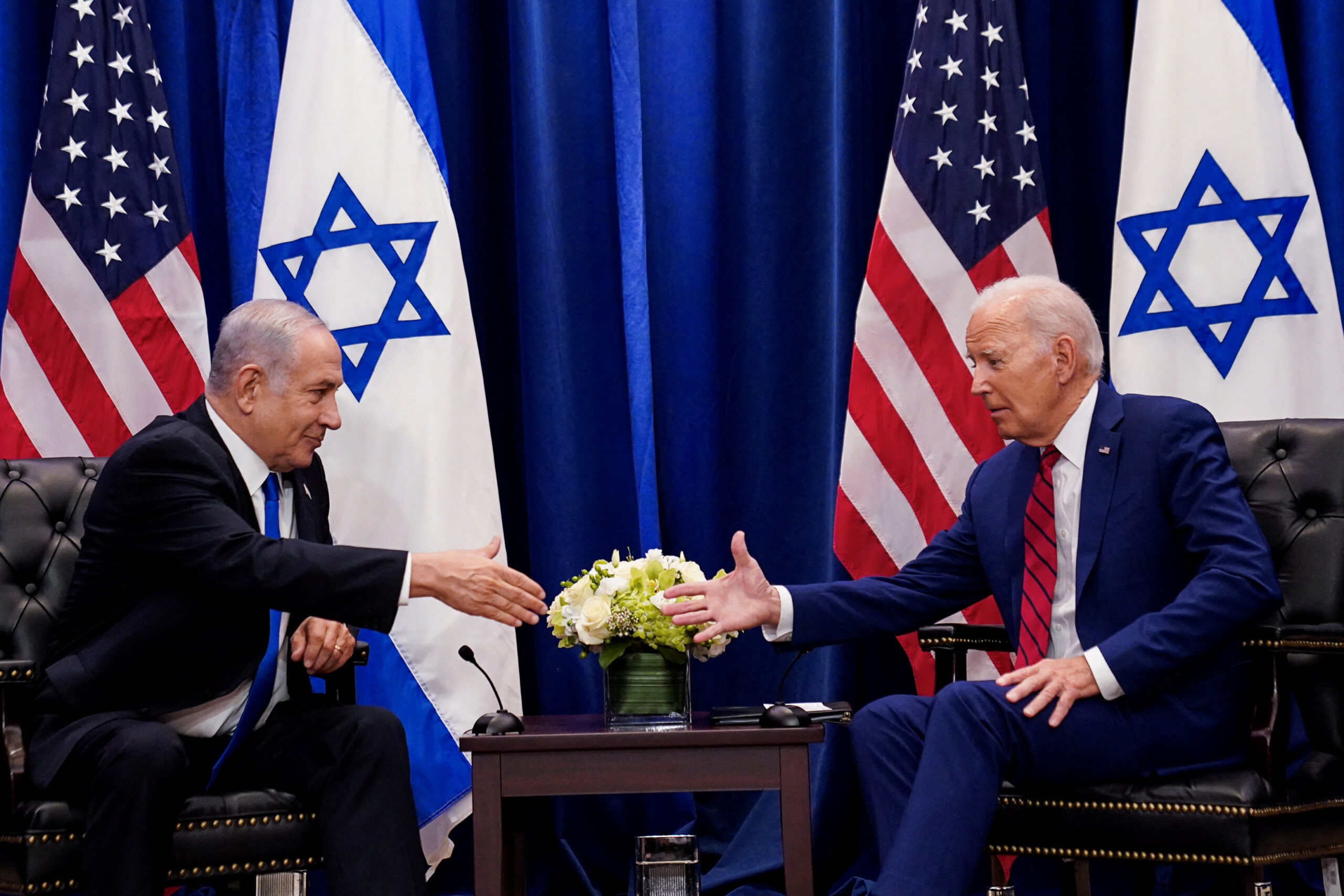 Netanyahu i kërkon ndihmë Bideni-t për të bërë paqe me Arabinë Saudite