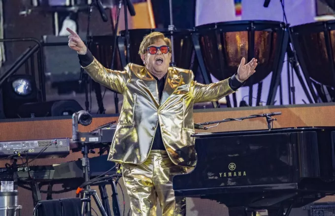 Elton John nxjerr në shitje apartamentin e tij në Atlanta