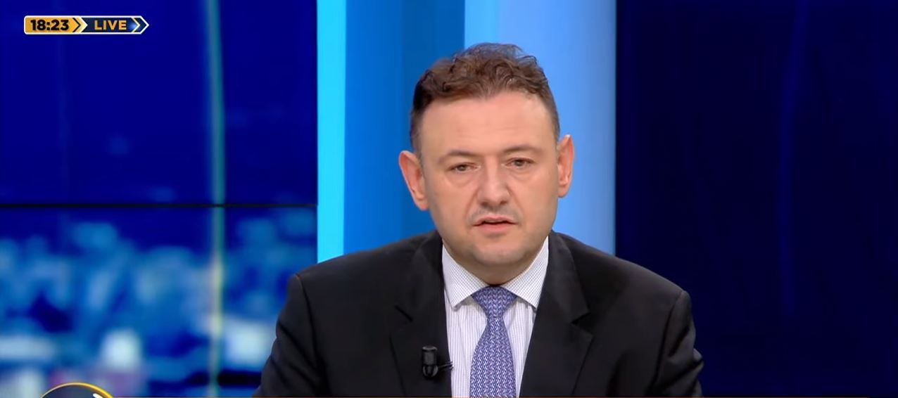 Mbledhja Berisha-Bardhi/ Hasa: Zgjodhën rrugën e gabuar, udha e mbarë gjithkujt që i bashkohet bunkerit antiamerikan