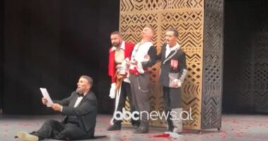 “Festivali i Komedisë”/ Korçë, edicioni i dhjetë zgjat 8 ditë, marrin pjesë trupa nga Shqipëria dhe rajoni