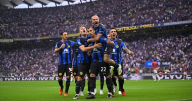 Jo vet&euml;m Broja, n&euml; list&euml;n &ldquo;Zikalt&euml;r&rdquo; edhe Taremi e Dovbyk