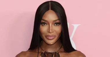 Naomi Campbell flet si rrallëherë për fëmijët e saj