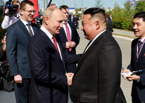 Përfundon takimi Putin-Kim Jong Un, lideri i Koresë së Veriut niset për në Phenian