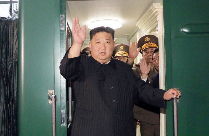 Ukraina shpall Kim Jong un “armik të shtetit”
