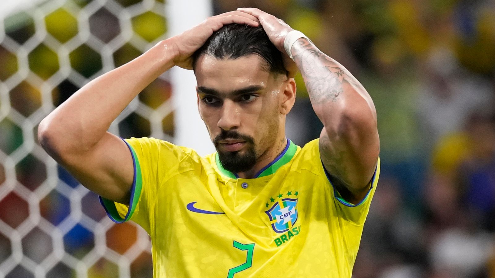 Paralajmërim nga Brazili për ish-lojtarin e Milan: Nëse dënohesh për baste sportive, rrezikon të largohesh nga futbolli