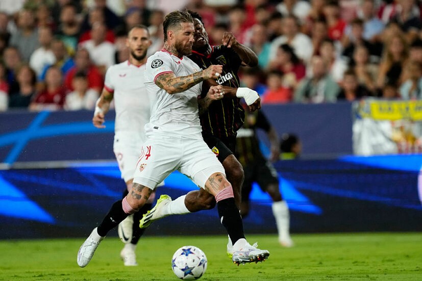 Grabitet shtëpia e Sergio Ramos në Sevilla, fëmijët ndodheshin brenda