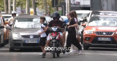 Rreziku ështe në…rrugë, shumë fëmije nuk njohin dhe nuk zbatojne rregullat e këmbësorëve