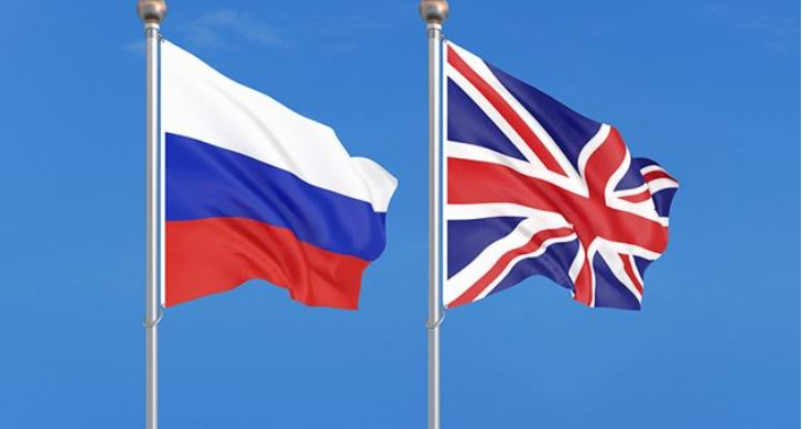 Rusia sanksionon 23 britanikë, përfshirë shefin e mbrojtjes dhe atë të inteligjencës