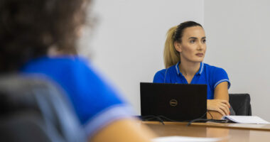 Seminari me arbitret vajza, Emanuela Rusta zbulon risinë e sezonit të ri