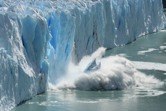 Planeti në rrezik, akulli në Antarktidë në nivelet më të ulëta