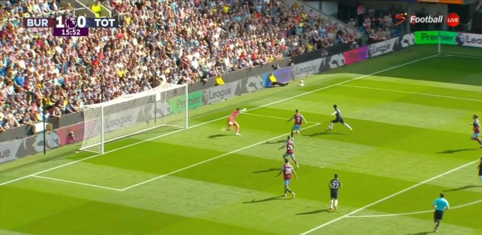 VIDEO/ Tottenham barazon shifrat, Son ndëshkon Burnley