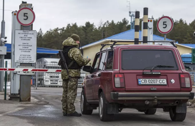 Norvegjia do të ndalojë hyrjen e makinave me targa ruse në vend