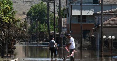 Frikë në Greqi/ Vjen njoftimi emergjent për përkeqësimin e motit, sërish epiqendër Thesalia