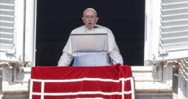 Shqetësimi i Papa Françeskut: Bota në prag të luftës bërthamore