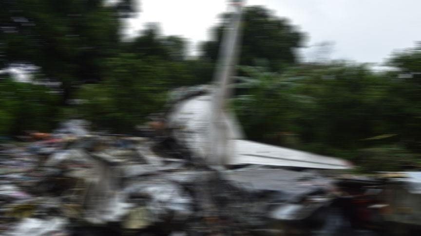 Rrezohet avioni në Amazonë, 14 të vdekur