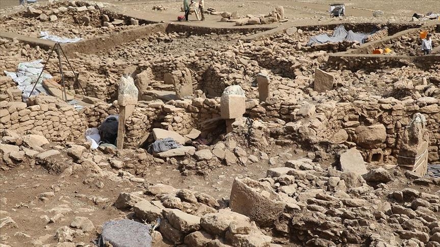 Arkeologët zbulojnë vendbanim të madh gjatë gërmimeve në Peru