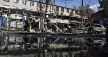 Sulmi rus në Donetsk, BE: Moska vazhdon me aktet e terrorizmit