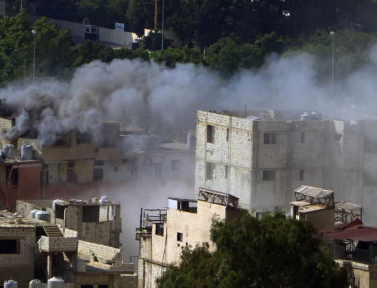 Përplasje mes grupeve palestineze në një kamp në Liban, 10 të vrarë dhe dhjetëra të plagosur