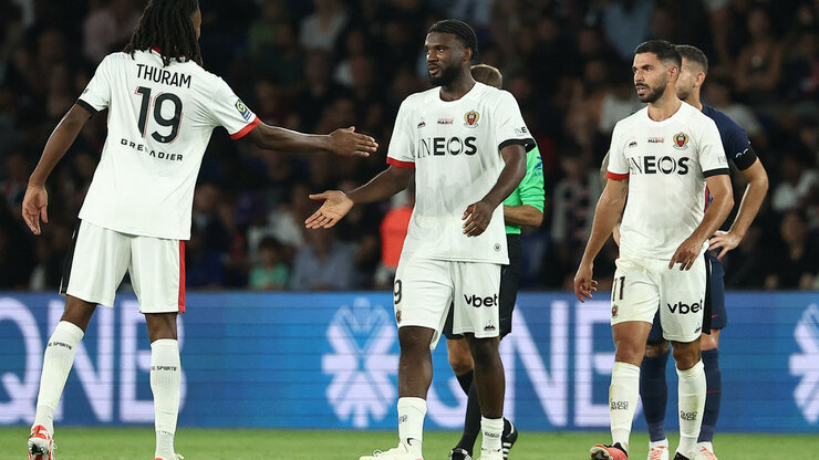 VIDEO/ PSG ngec në “shtëpi”, Moffi mund i vetëm “parisienët” në “Parc des Princes”