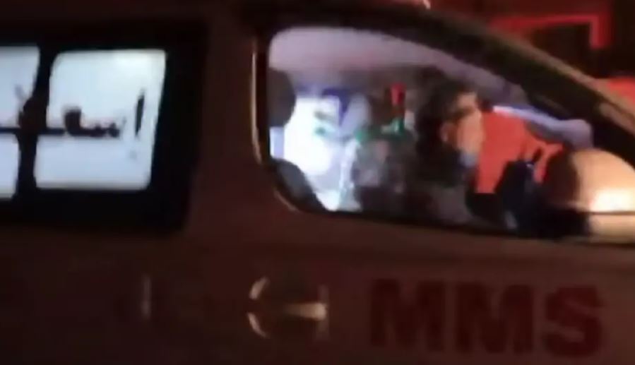 VIDEO/ Pamjet e momentit kur shpëtimtarët në Gaza goditen nga një bombë