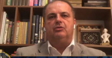 “Dikush jashtë Malit të Zi ka gisht në formimin e qeverisjes së re”, Nimanbegu: Shumë votues janë zhgënjyer që dhash dorëheqjen