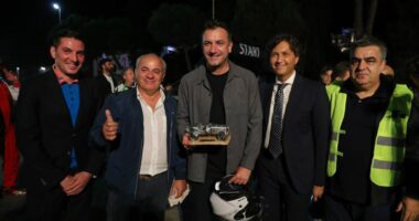 Gara me makina në “Automobile Fair Albania”, Veliaj: I kanë sjellë Tiranës shpejtësinë e modernizimit