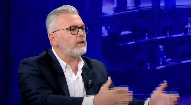 “PS, qëndrim me vepra për Kosovën”, Gogu: E vështirë t’i sjellim të gjithë copëzat në një emërues të përbashkët