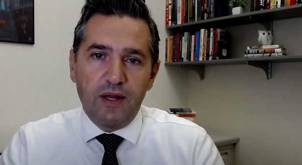 “Izraeli është në një gjendje shtetrrethimi”, Memaj: Irani ka kohë që i “kruhet” një konflikti të tillë