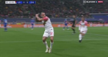 VIDEO/ Zhbllokohet nj&euml; tjet&euml;r sfid&euml;, &ldquo;demat&rdquo; e Leipzig marrin avantazhin