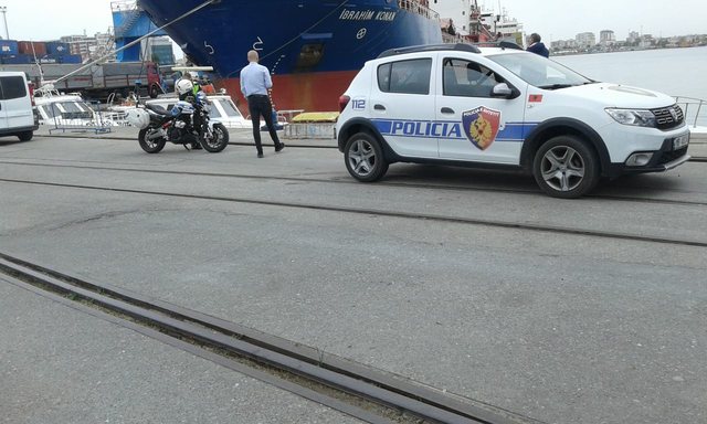 Durrës/ Tentoi të kalonte me pasaportë si të një serbi, arrestohet 45 vjeçari maqedonas i kërkuar për vrasje