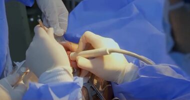 Fëmija 3-vjeçar humb jetën pas trajtimit në klinikën dentare, Prokuroria e Tiranës nis hetimet