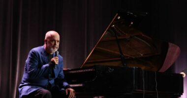 “Ishin 3, 2 kanë ikur, 1 ka mbetur”, Rama në çeljen e Teatrit në Universitetin e Arteve: U ula se mu duk vetja shumë i vjetër