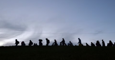 Gjermania i shton kontrollet kufitare për ta parandaluar valën e re të emigrantëve