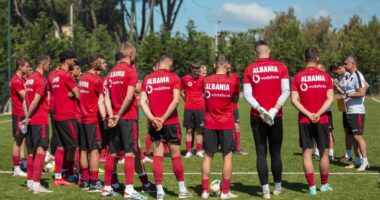 P&euml;rballjet ndaj Finland&euml;s dhe Malit t&euml; Zi, Alban Bushi prezanton t&euml; p&euml;rzgjedhurit e sfidave t&euml; tetorit