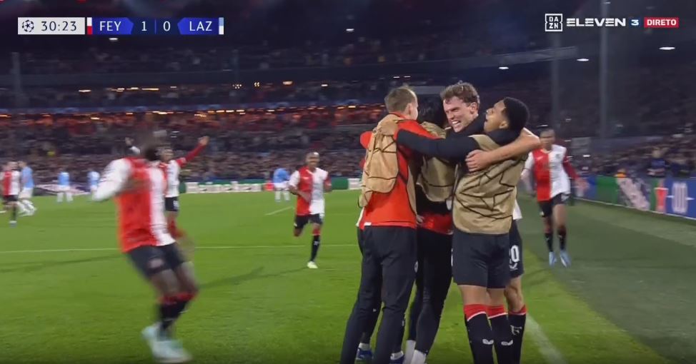 VIDEO/ Fillon festa e “tulipanëve”, Feyenoord ndëshkon Lazio-n në “De Kuip”