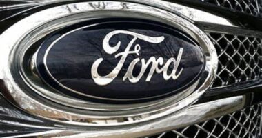 “​Ford” humb 1.3 miliardë dollarë për shkak të grevës