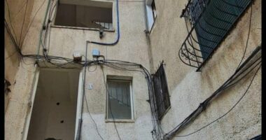 FOTO/ Jetoni në pallat të vjetër? Si të aplikoni për vendosjen e ashensorit apo rehabilitimin e fasadave pranë Bashkisë Tiranë